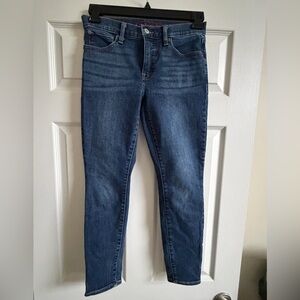 LUCKY BRAND Nondistressed skinny jeans-Size 6/28-EUC